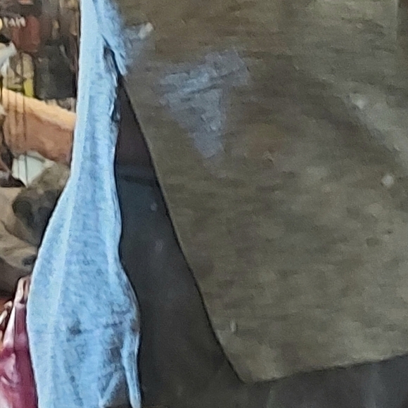 Denver Hayes Side Zippered 3/4 Sleeve Sweatshirt - Picture 5 of 16